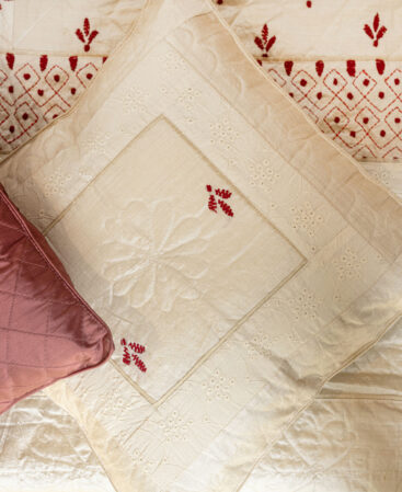 Premium Red Quilted Bed Cover (HTCAL198)